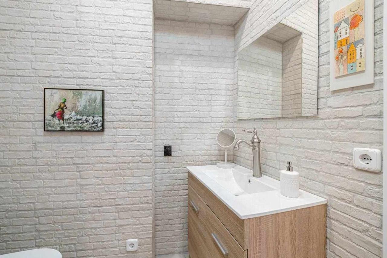 Luminoso Y Centrico Apt 2 Hab Lejlighed Madrid Eksteriør billede
